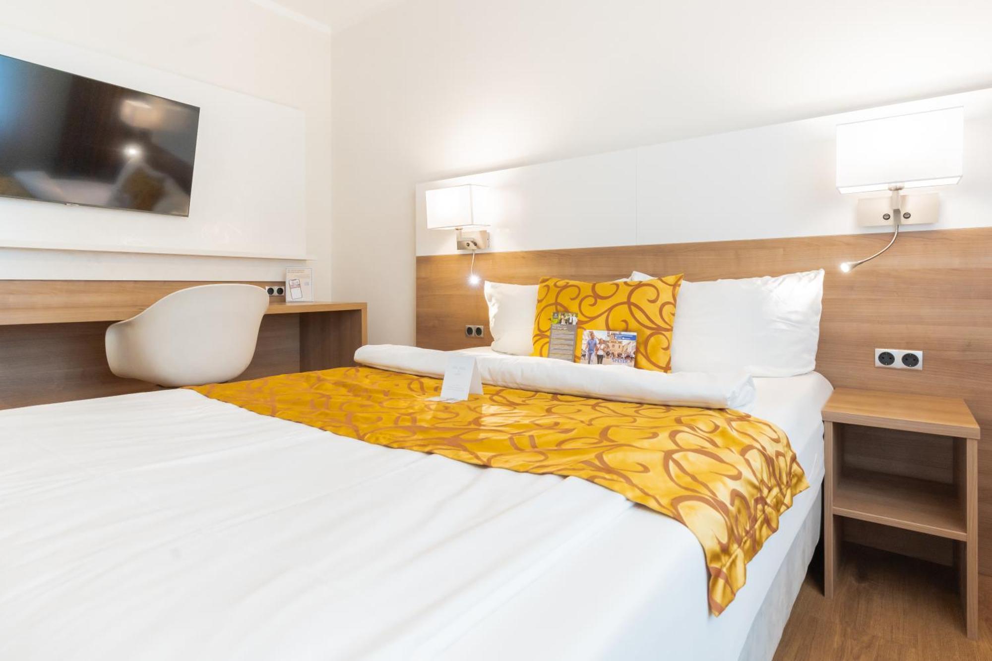 Hotel & Living Am Wartturm - Hotel & Apartments شباير المظهر الخارجي الصورة